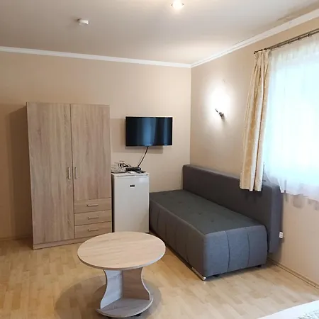 Vitorlas Apartmanhaz Siofok Exterior photo