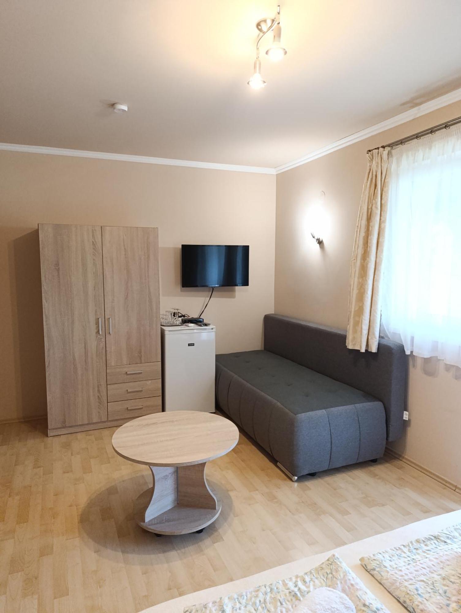 Vitorlas Apartmanhaz Apartment